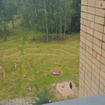 Girls Love Me (and Swings!)