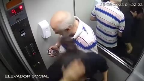 Brazilian Samurai Stops Bike Theives With Sword