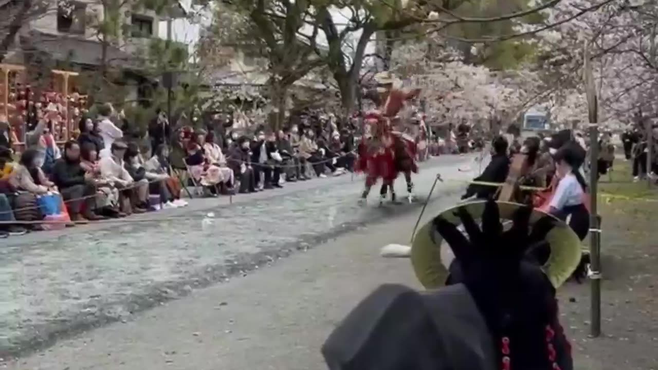 Japón celebra el arte del tiro con arco a caballo