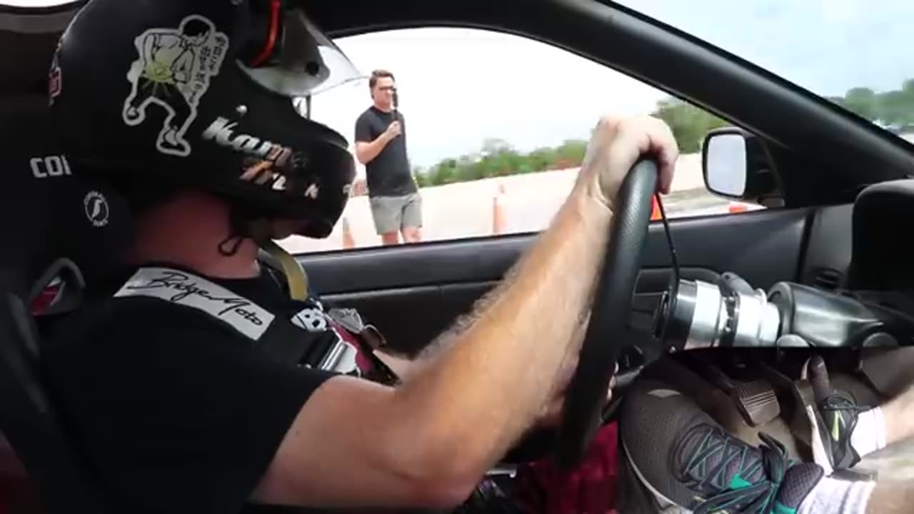Drifting Car Tutorial For Beginners - Learn How To Drift
