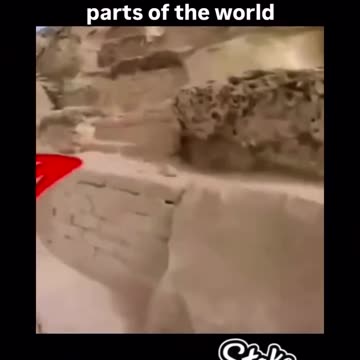 Watch carefully 😳