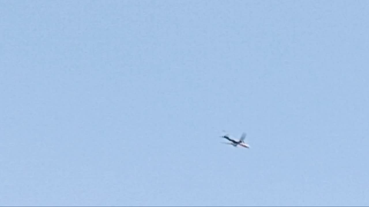 VANISHING PLANE DISAPEARING PLANE 😲😱
