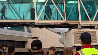 174 venezolanos regresan a su país desde EE.UU. en vuelo humanitario