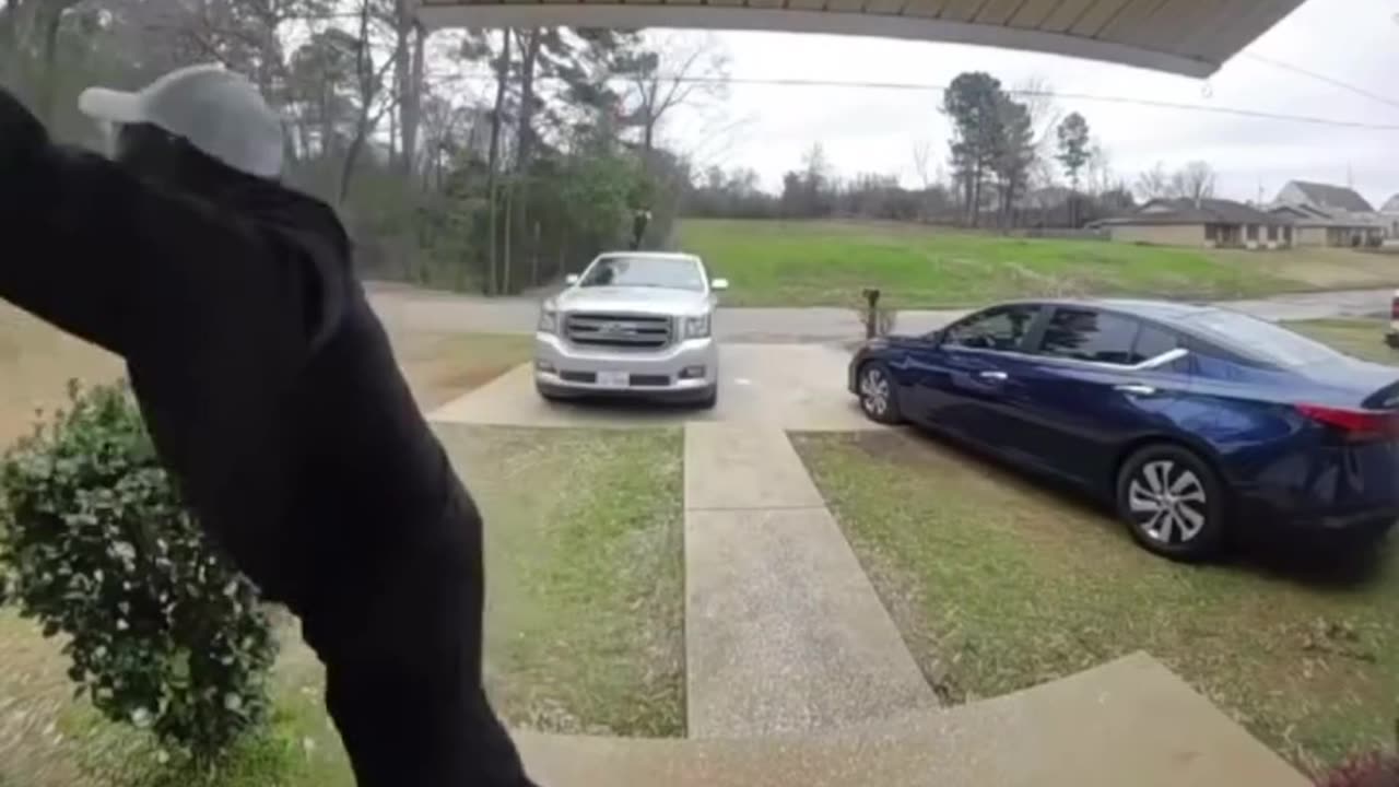 "Oops! 😂 These People Are DEFINITELY Not Having a Good Day!"