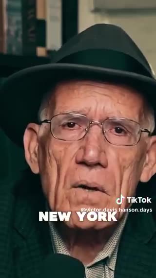 Victor Davis Hanson lays out the case against James Comey. - If Pam Bondi doesn't arrest this traito