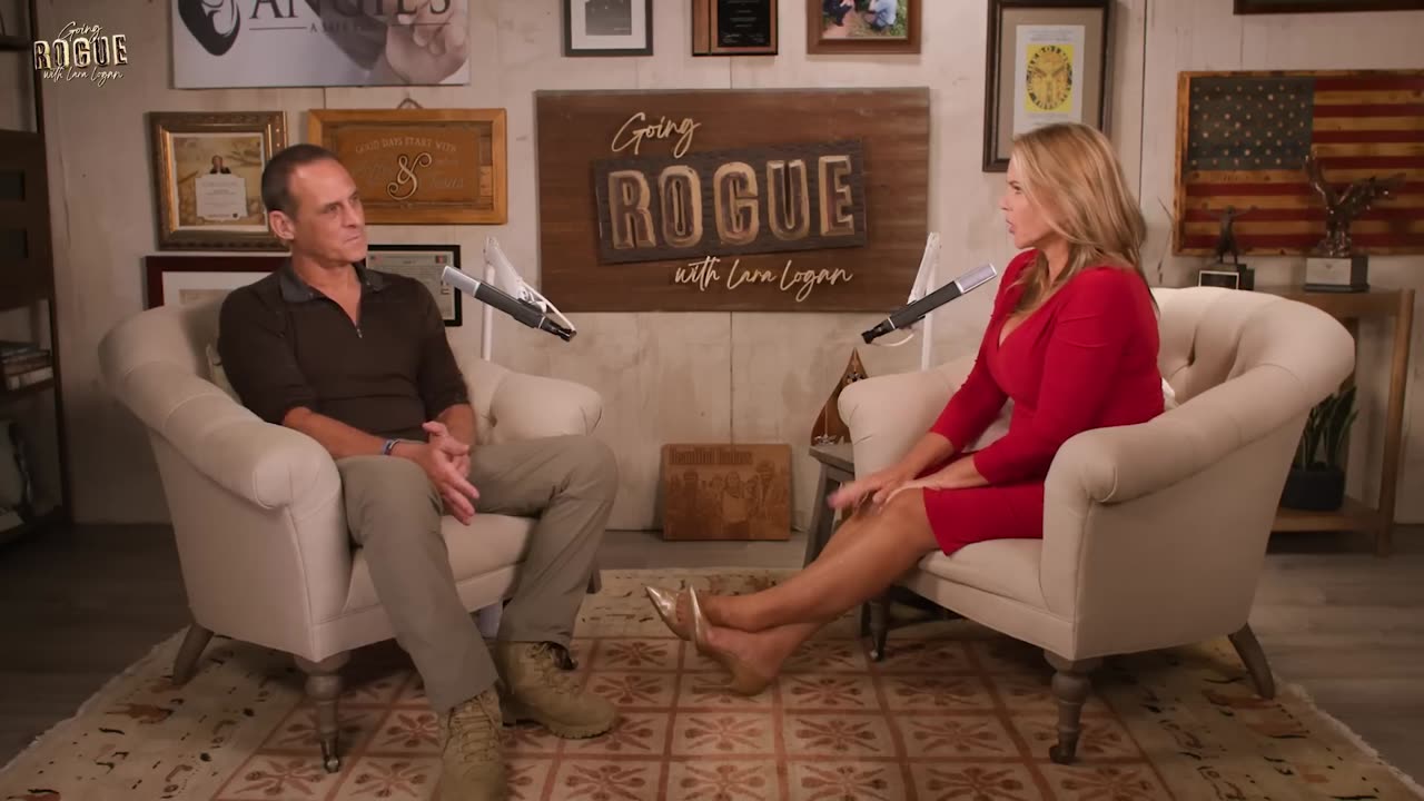 Filmmaker Mike Smith on Media Propaganda & Hollywood’s Dark Agenda