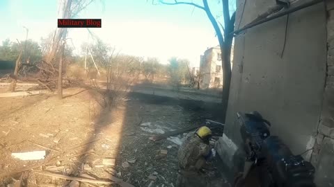 Ukraine War - Ukrainian Special Forces In High Intensity Urban Operation • GoPro Helmet Cam Combat