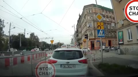 Owieczki drogowe - samozaoranie