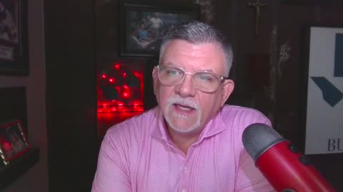Red Mike Message: Talk to the Hand Is Poor Leadership
