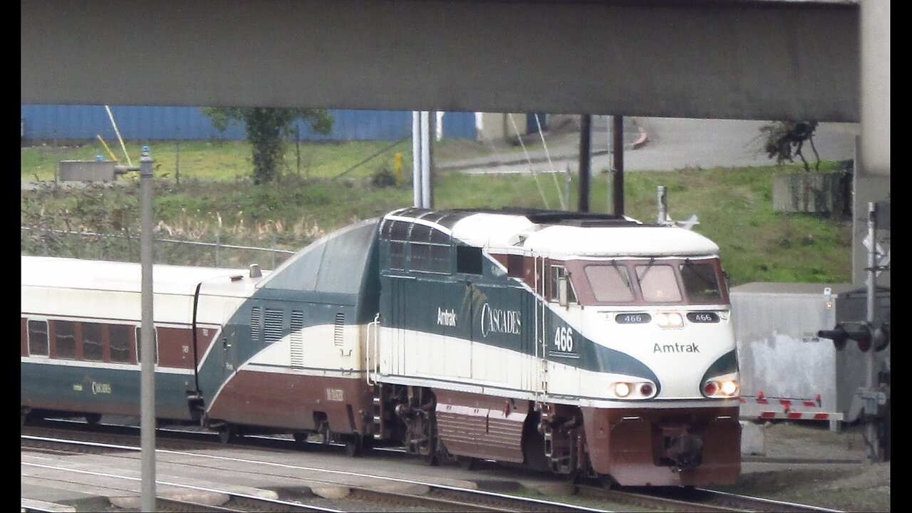 Amtrak 466 EMD F59PHI