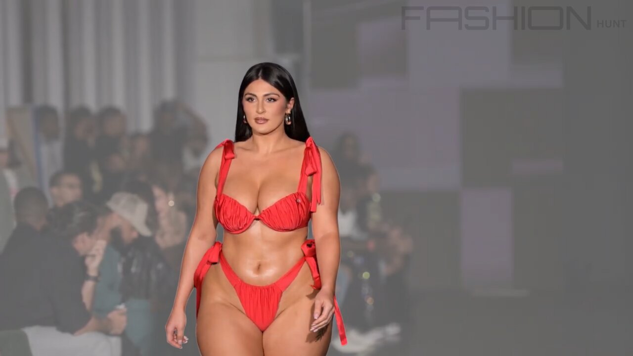 Fashion Model Fili_Sfakia Runway Show |Slow-Motion |Miami Art Basel