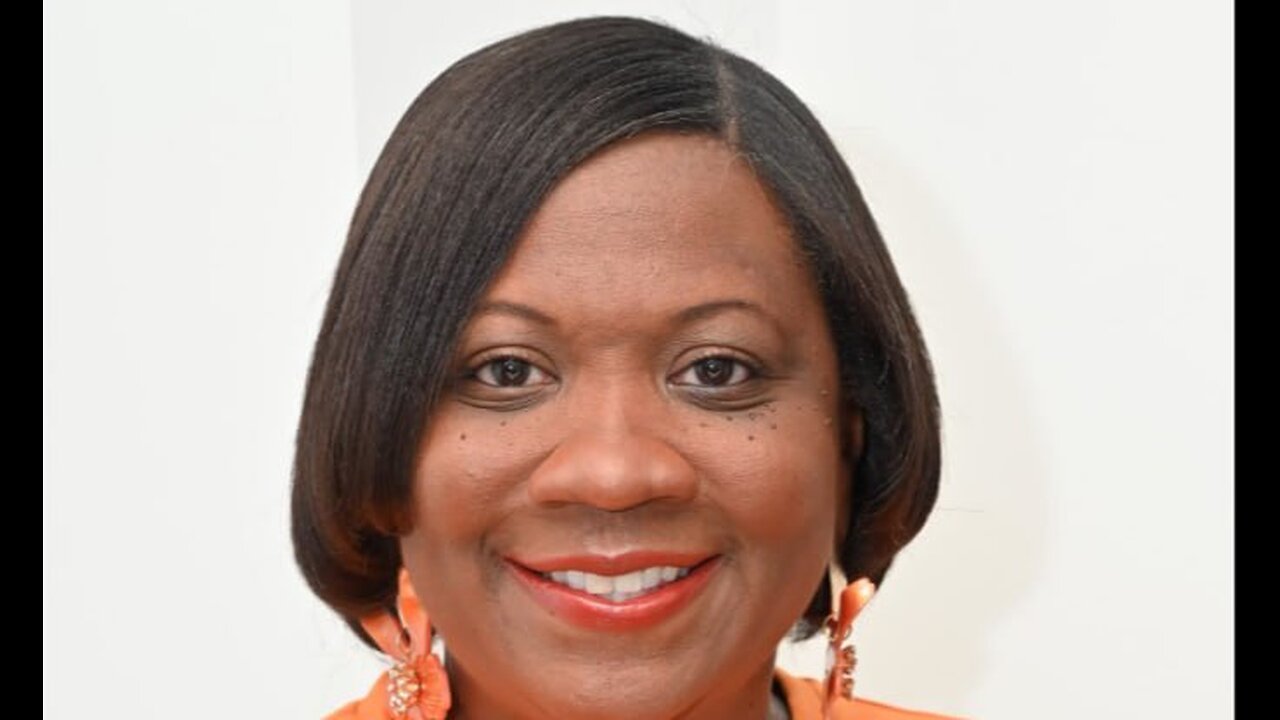 Ohio School Principal refusing to allow police to enter the school to investigate a BOMB THREAT