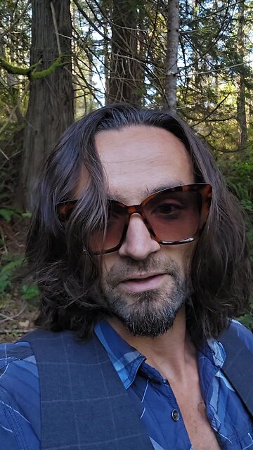 African warlords trained in France & America