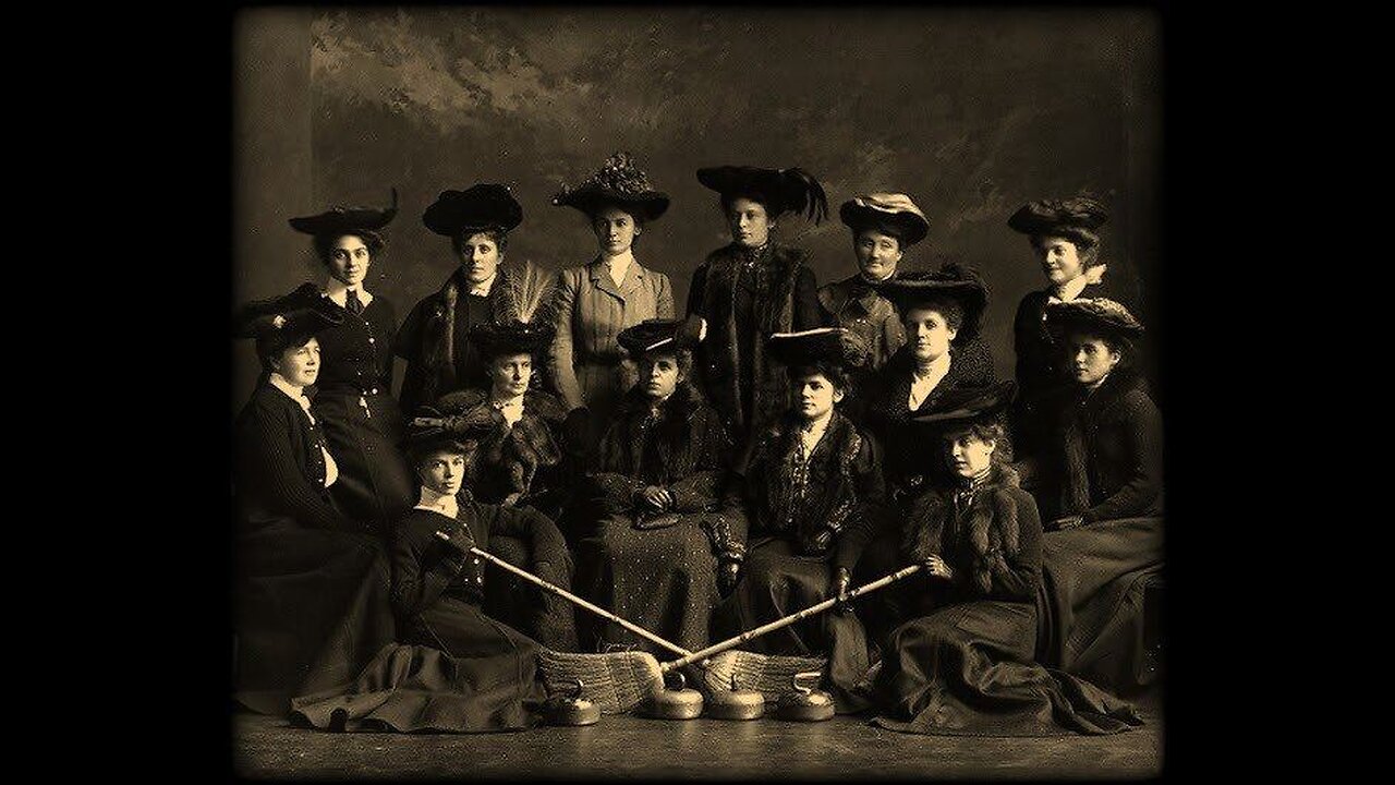 Women's curling team, 1903