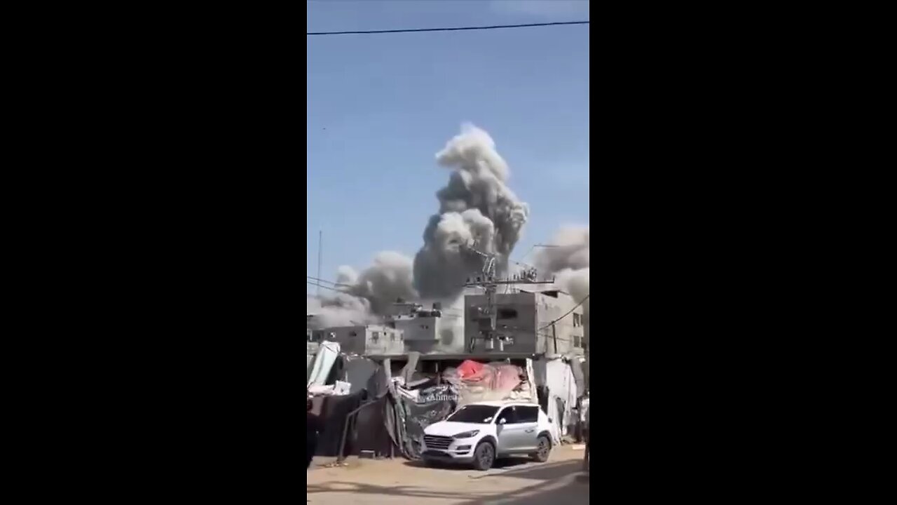 Shocking scenes unfold as a powerful israeli missile strike demolishes a residential housing complex