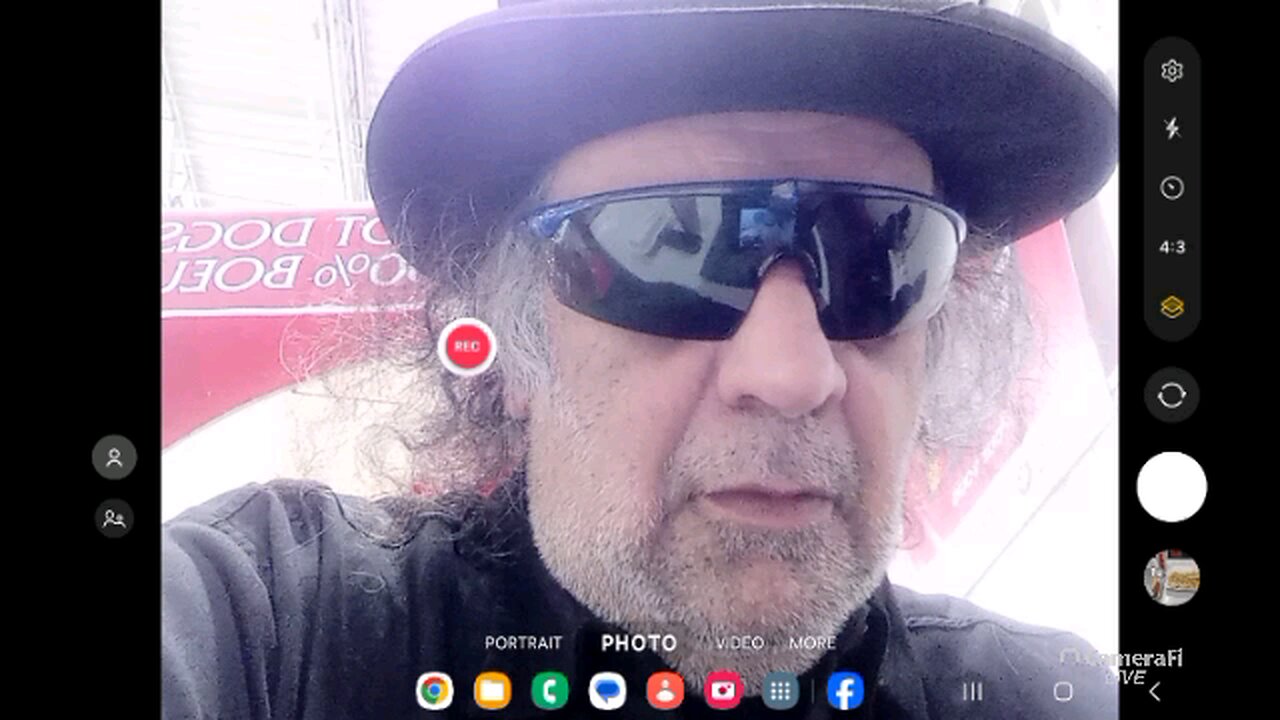 Jammin Lujan Gets Some Very Stupid Comments. 😀😃😄😁😆😅😂🤣😈🤡😛😜🤪😝💯🇺🇲