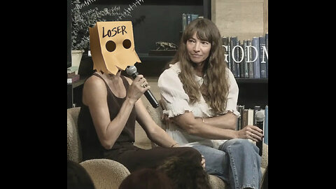 Markle's Mic Moments: Stealing The Spotlight....Again