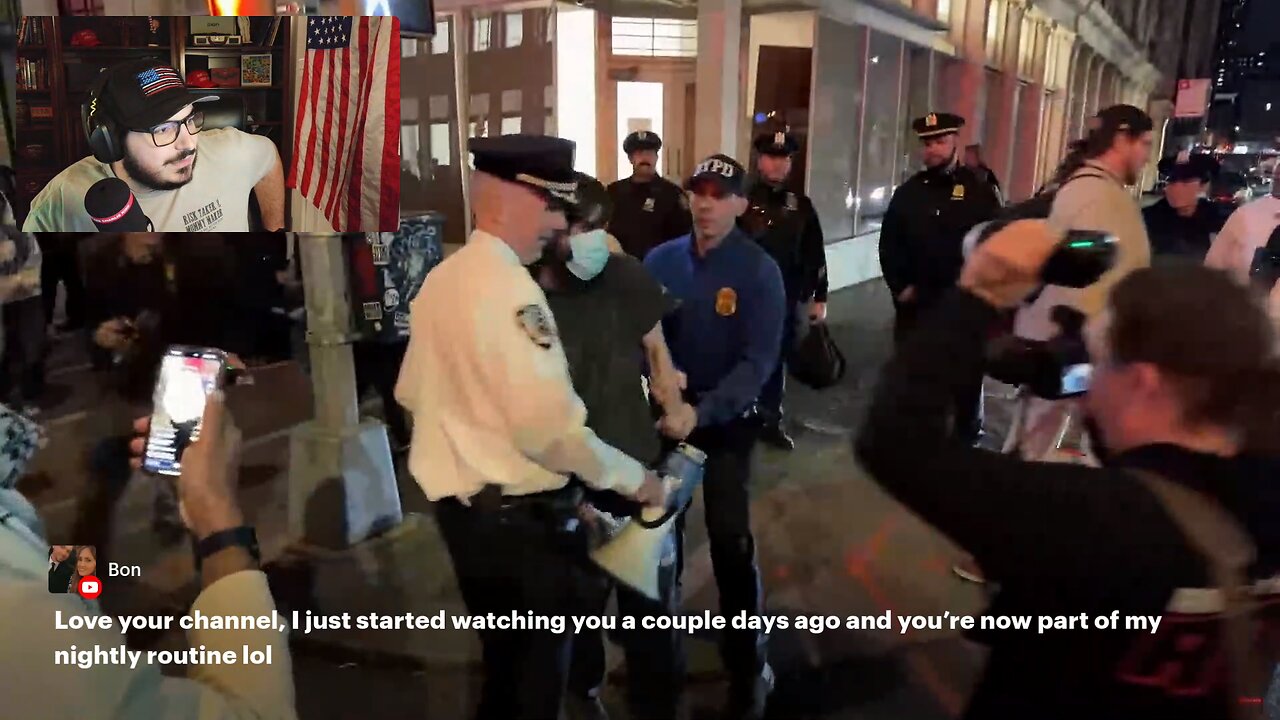 #ANTIFA Member Assaults #Nick Shirleys Bodyguard #LIVE In #NYC #Anti-ICE #Protests