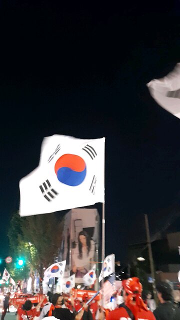 20250904. Raise a banner for the nations.