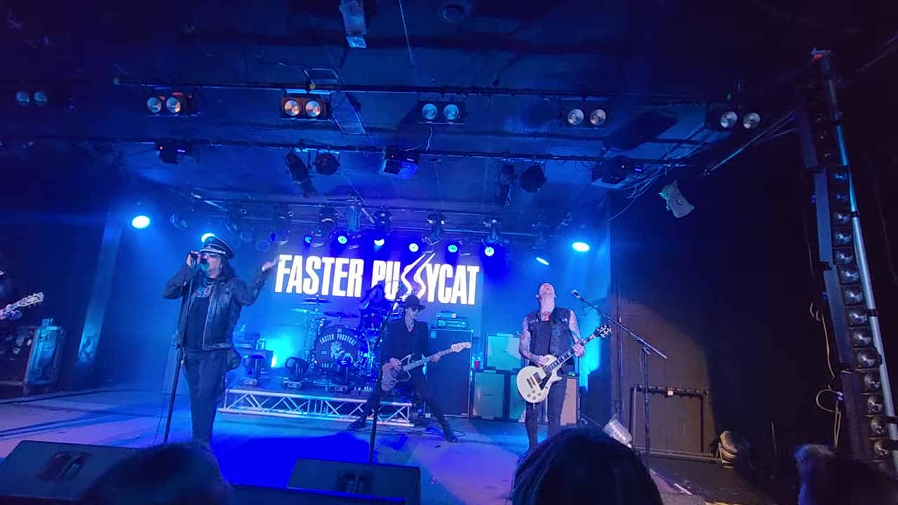 Faster pussycat ( live)
