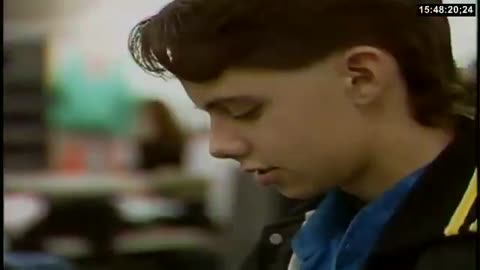 Shopping at a Mall in 1989