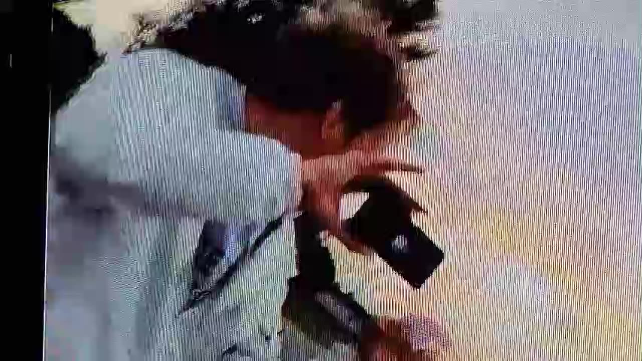 DAP LOCALS #11: MUNDY FIGHTS GIRL OVER THE PHONE AND JB FILMS BEATING (PT.2)