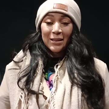 From 6AM, Saints have been meditating, registering and getting ready for the morning session