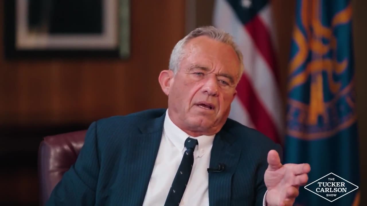 RFK Jr. Tells Tucker One Fellow Cabinet Member Has Undergone 'Incredible Transformation'
