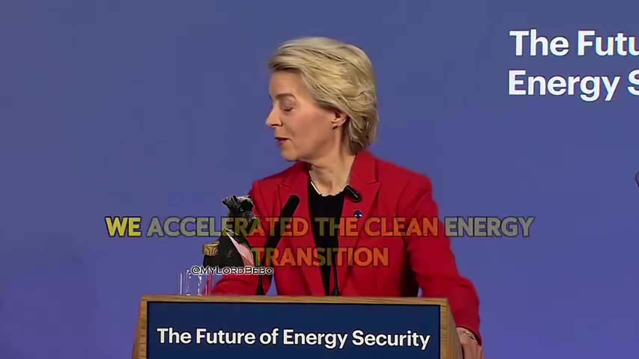 πͺπΊπ·πΊ Ursula von der Hitler