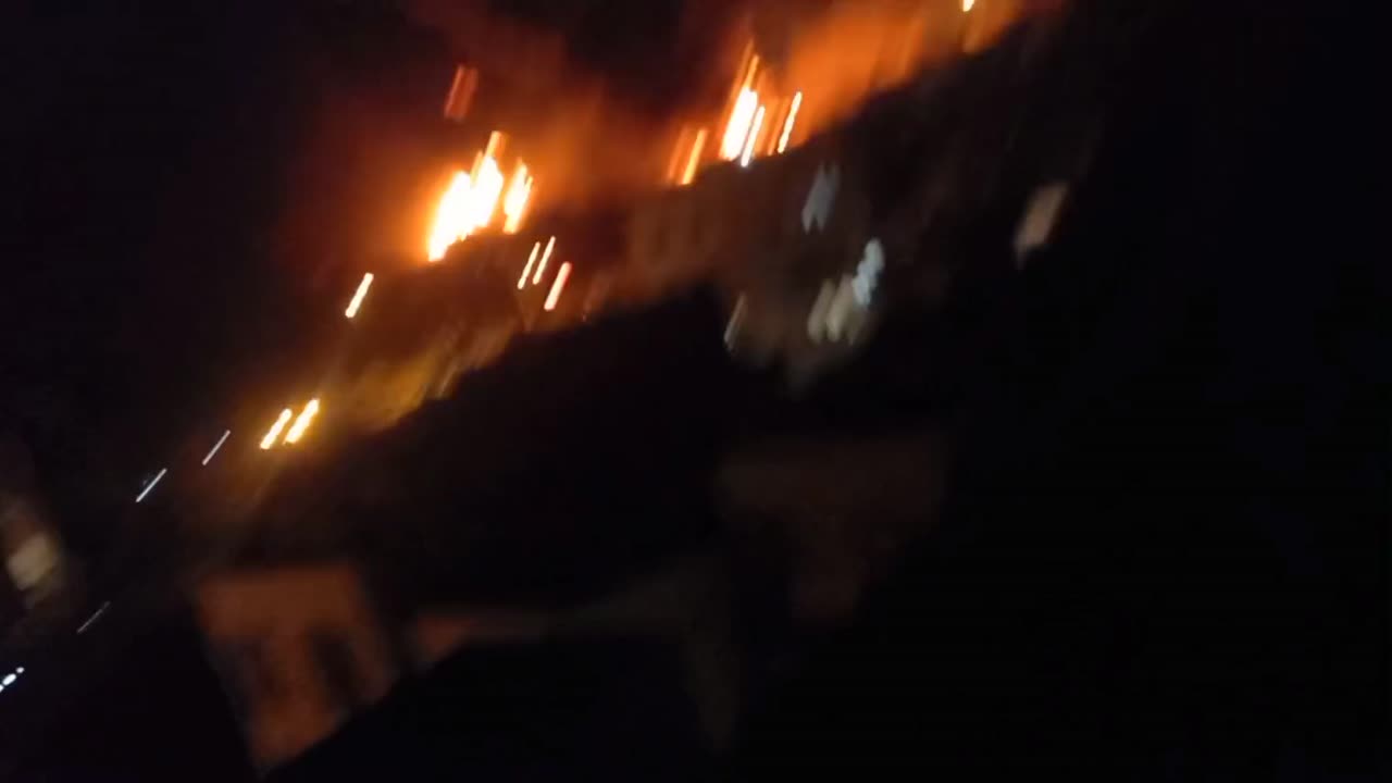 Oil depot burns in Tehran, after Israeli strikes 2