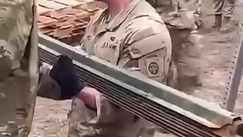 Amazing: Why Skinny People Can’t Go to the Army