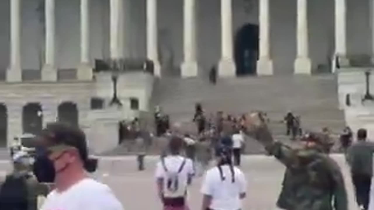 Democrats breach barriers at Capitol 6/13/25 Any arrests?