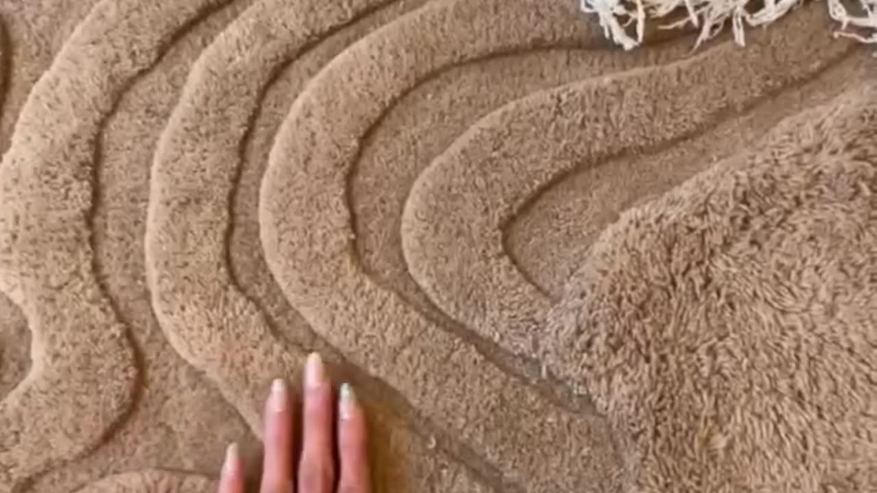 Unique Color Rugs – Redefining Style with Loops by LJ