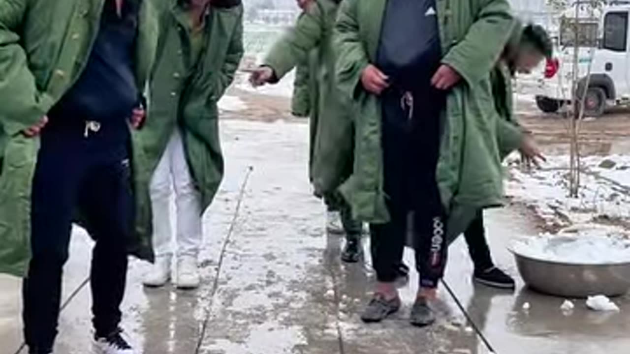 Reaction challenge a different kind of snowball fight!