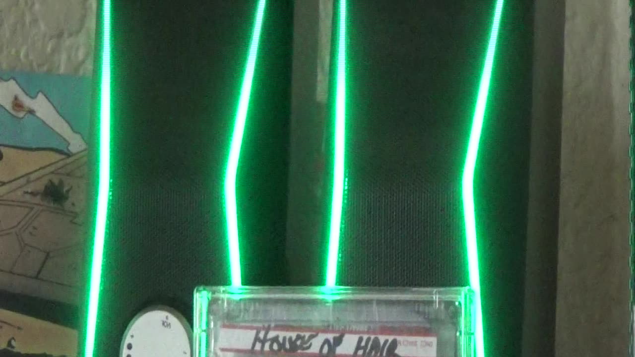 HOH 0034