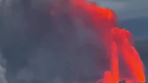 Hawaii’s Kīlauea volcano sent dramatic fountains of lava soaring up to 1,200 feet