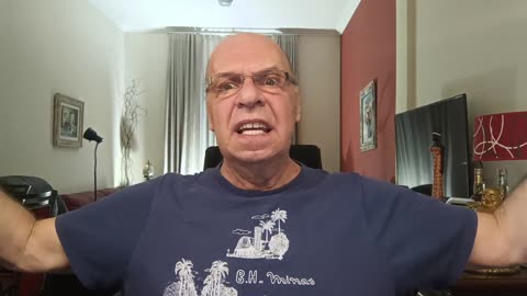 Maduro canta de galo talvez para espantar o fantasma de Carvajal