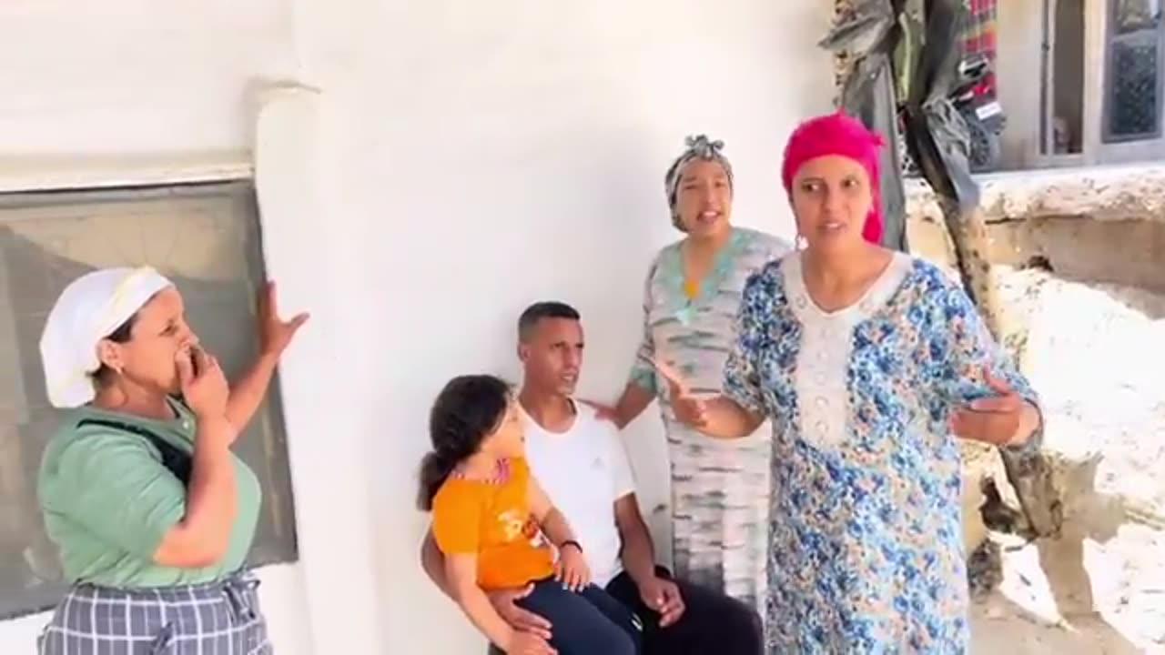 مقلب زوين 🥰🥰😡انا ونادية تعاركنا