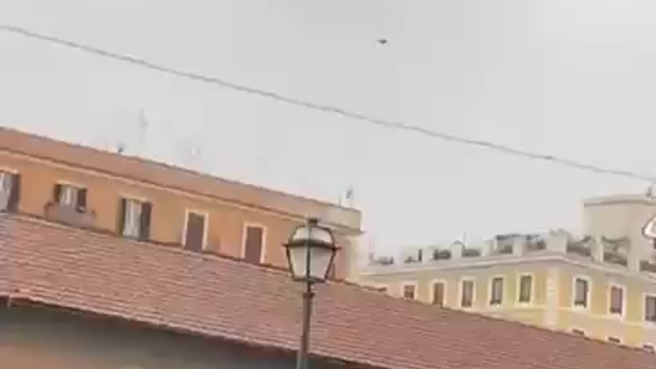 This is what tourists see in Rome. A jungle without rules.