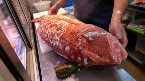 GIANT RED CHINAMANFISH Okinawa Seafood Japan