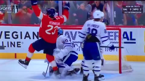Panthers LW #63 Brad Marchand 🥅(2)🏒Deflected Goal