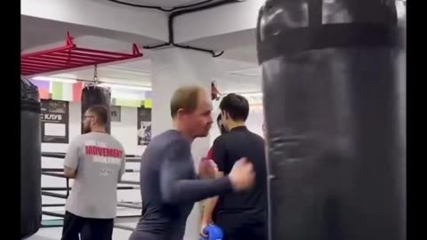 This guy has rocks in his hands one punch from these is capable of knocking you out😮💥.