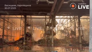 Shows Russian Aerospace Forces Strike Facility Near Kharkiv — Ukraine Claims S-400 Missiles Used