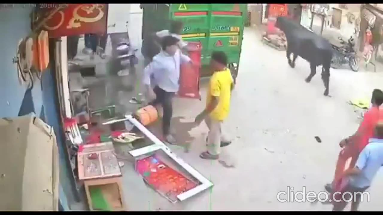 Street Fight Mayhem: Caught on Camera!