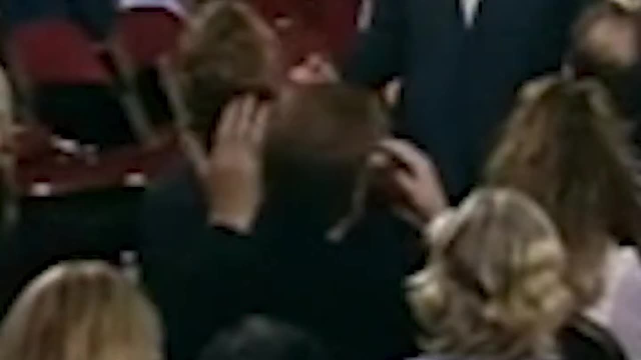 OHHHH, THAT'S HIM PERSONALLY!!