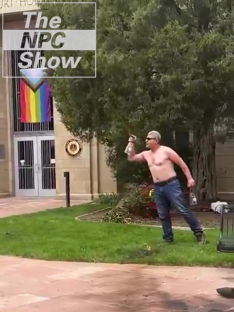 Domestic Terrorist who set a group of peaceful protestors on FIRE 😠😡😠