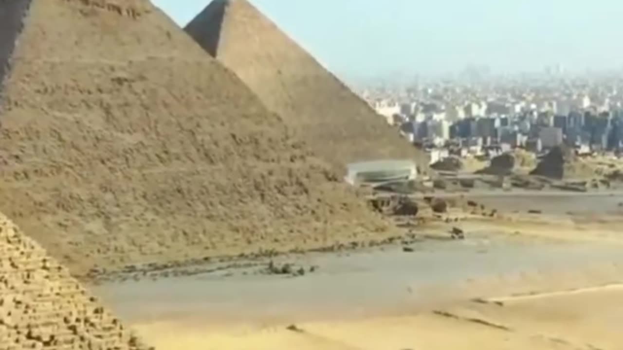 🤯🔭 Did Ancient Aliens Guide the Pyramids of Giza? | TheTruthAbove