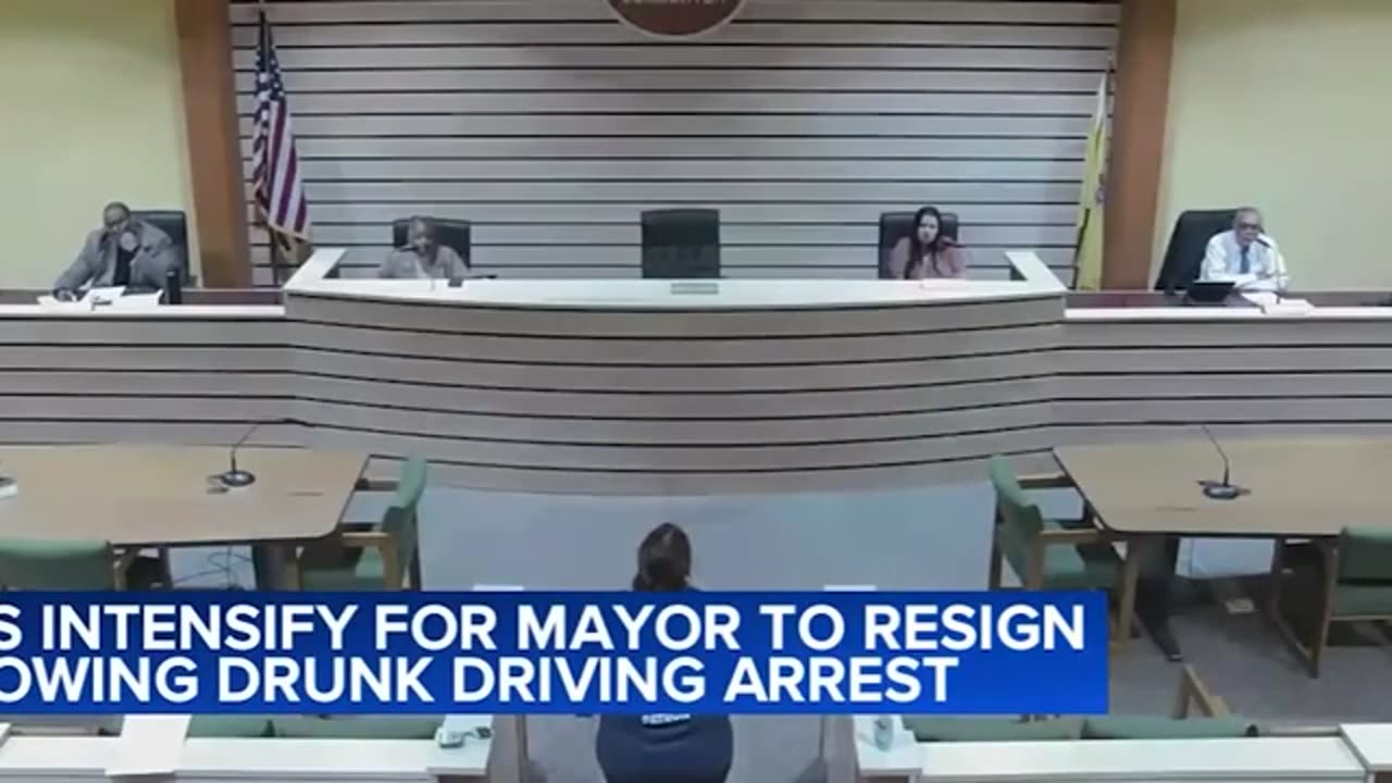 New Jersey Mayor Refuses To Resign After Viral Arrest