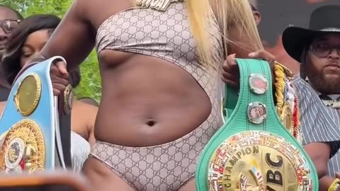 claressa shields vs lani daniels weigh in