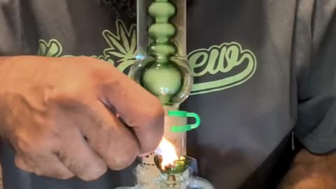 Phoenix Star Recycler Bong with Glycerin Coil in Action #420 #bongguy